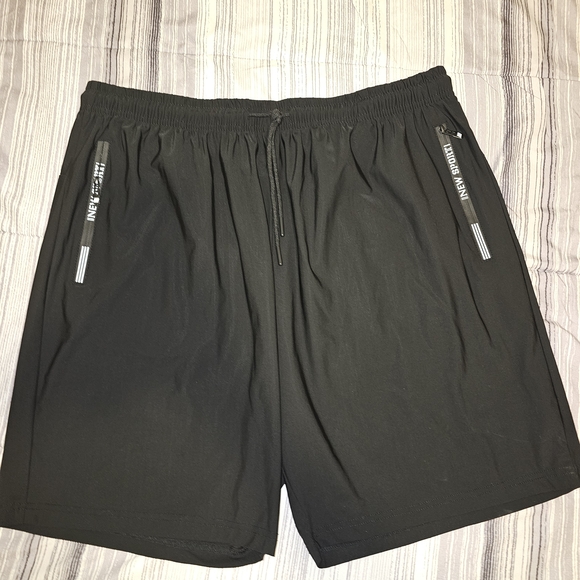 NEW Men's Black Athletic Shorts - Picture 1 of 7